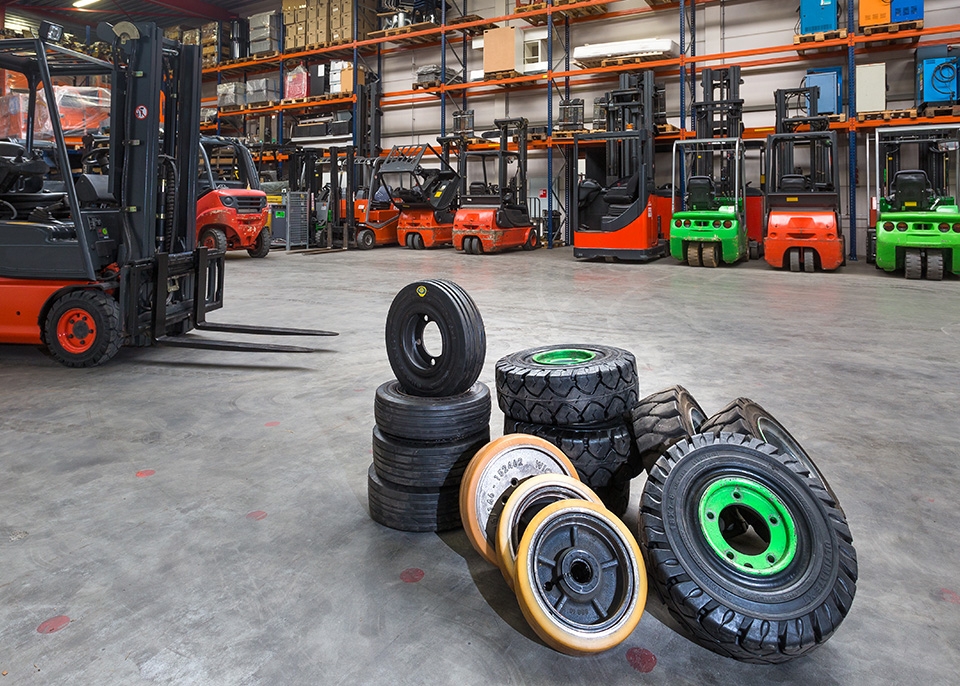 YALE FORKL�FT SERV�S�